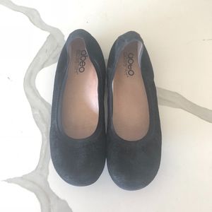 Womens shoes